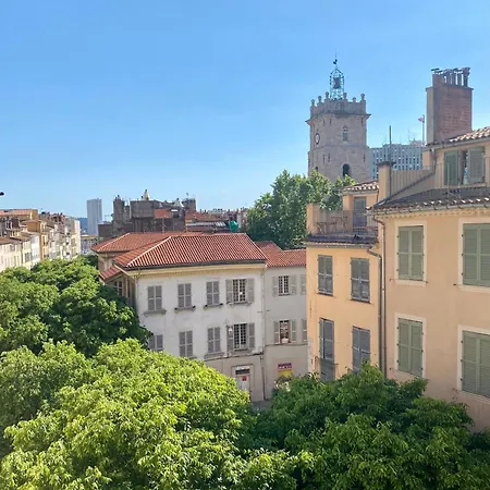 Appartement T3 Chaleureux - Vieux - Proche Port *