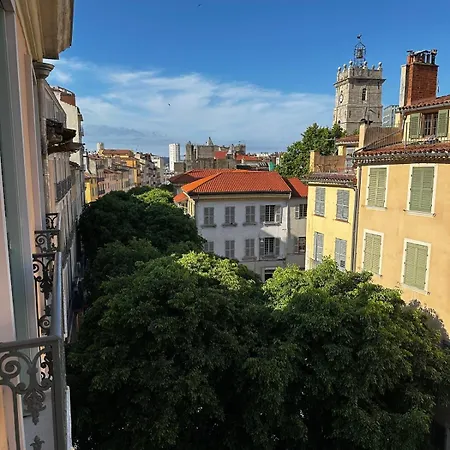 T3 Chaleureux - Vieux - Proche Port * Toulon